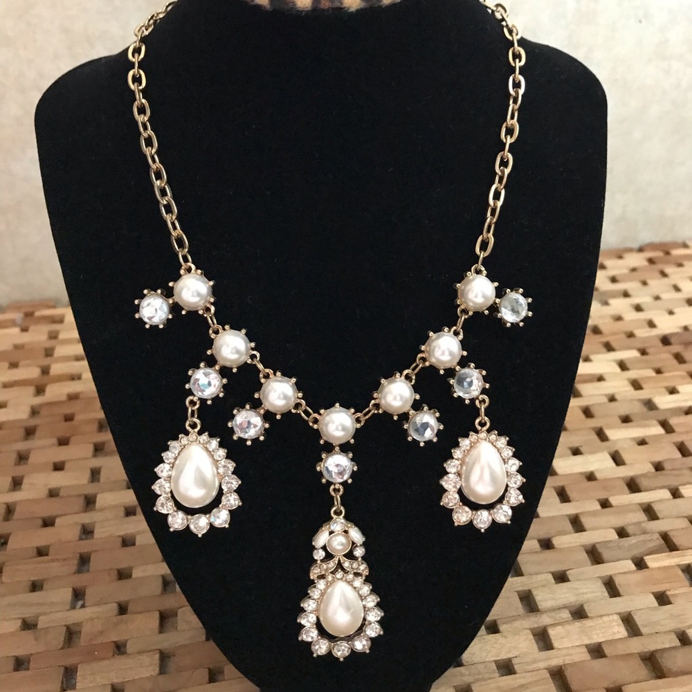Bauble Bar necklace